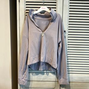 Light weight athletic jacket